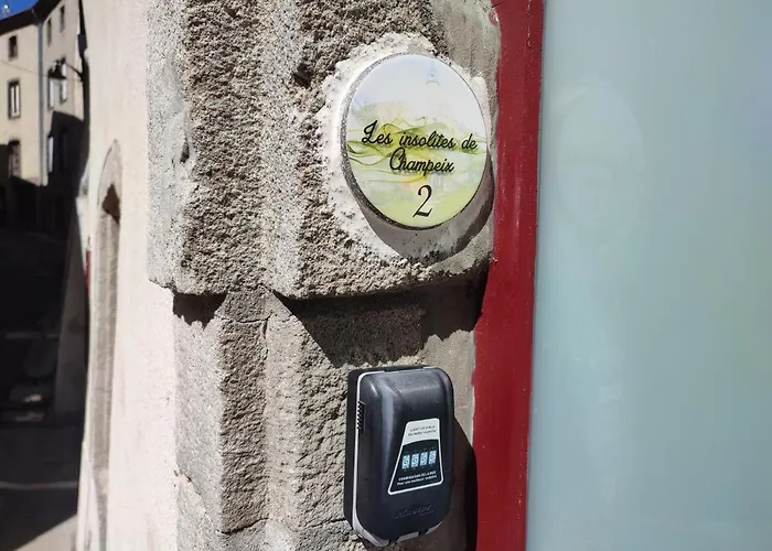 Les Insolites De Champeix